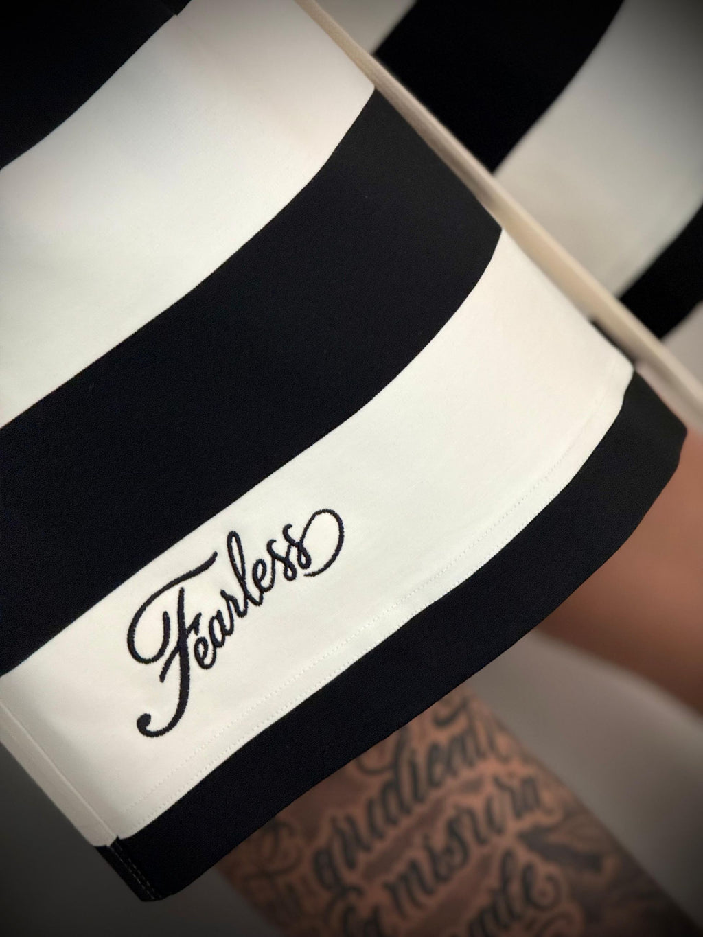 SHORT STRIPES -  -