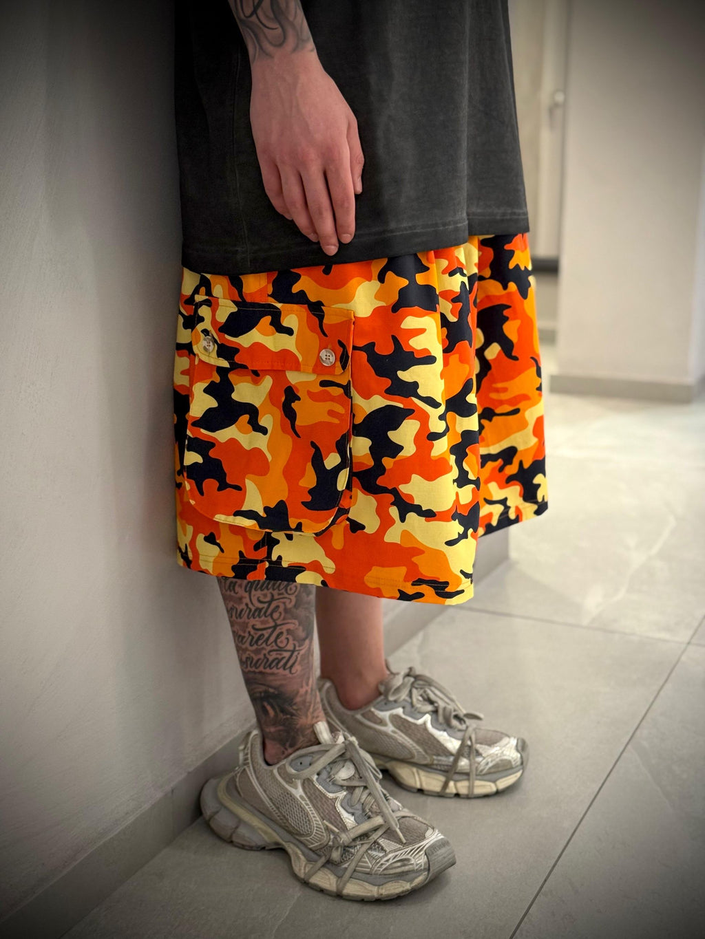 SHORT CARGO 2 -  -