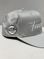 SNAPBACK CAP -  -