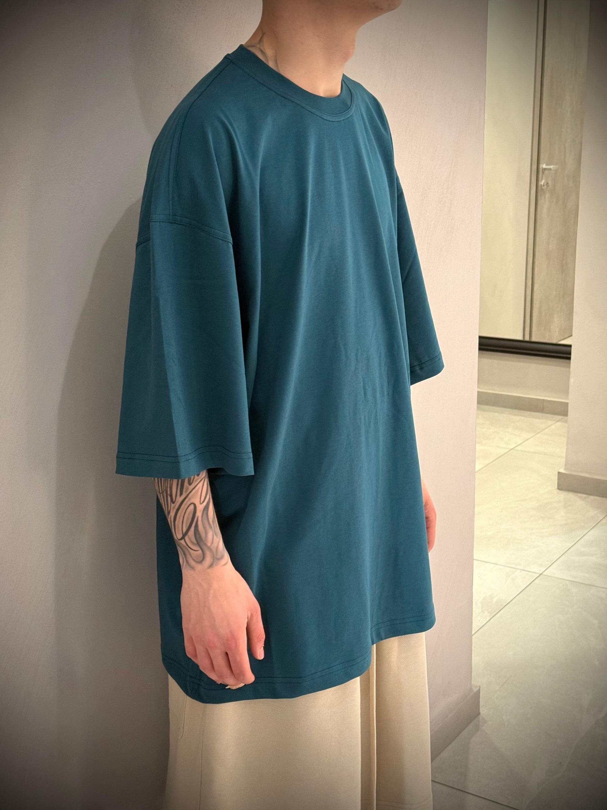 TEE -  -