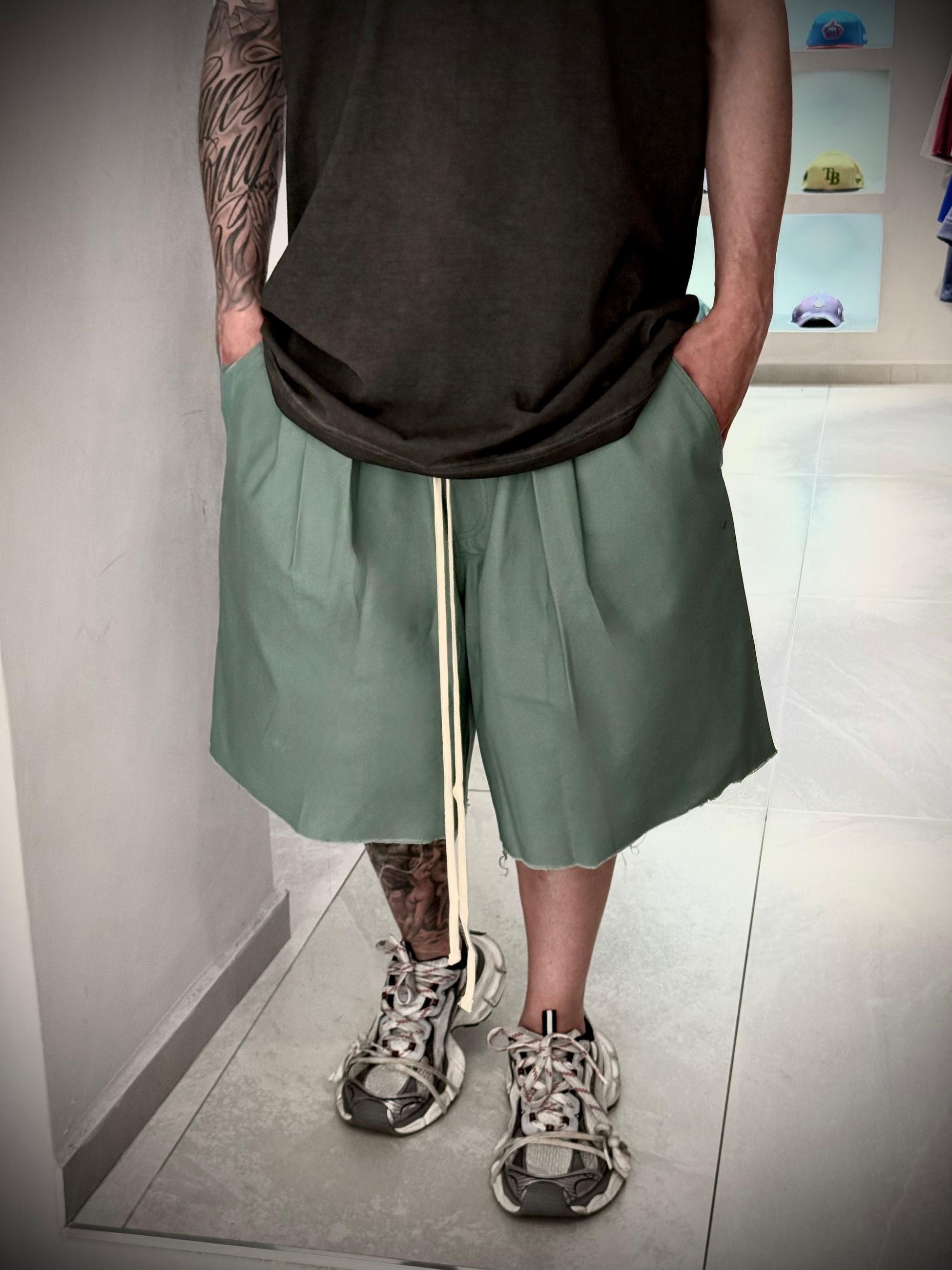 SHORT TAGLIO VIVO -  -