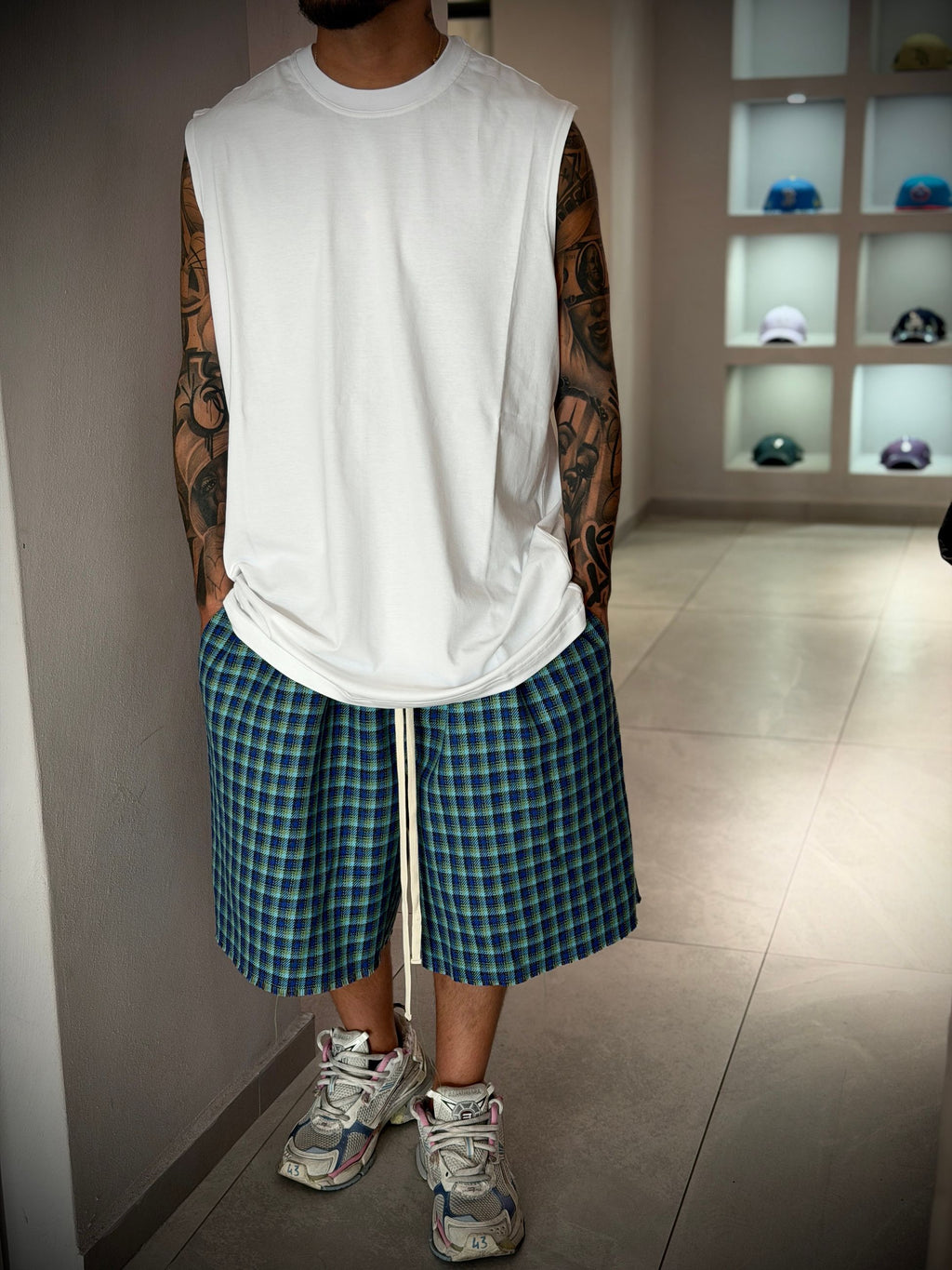 TEE SMANICATA -  -