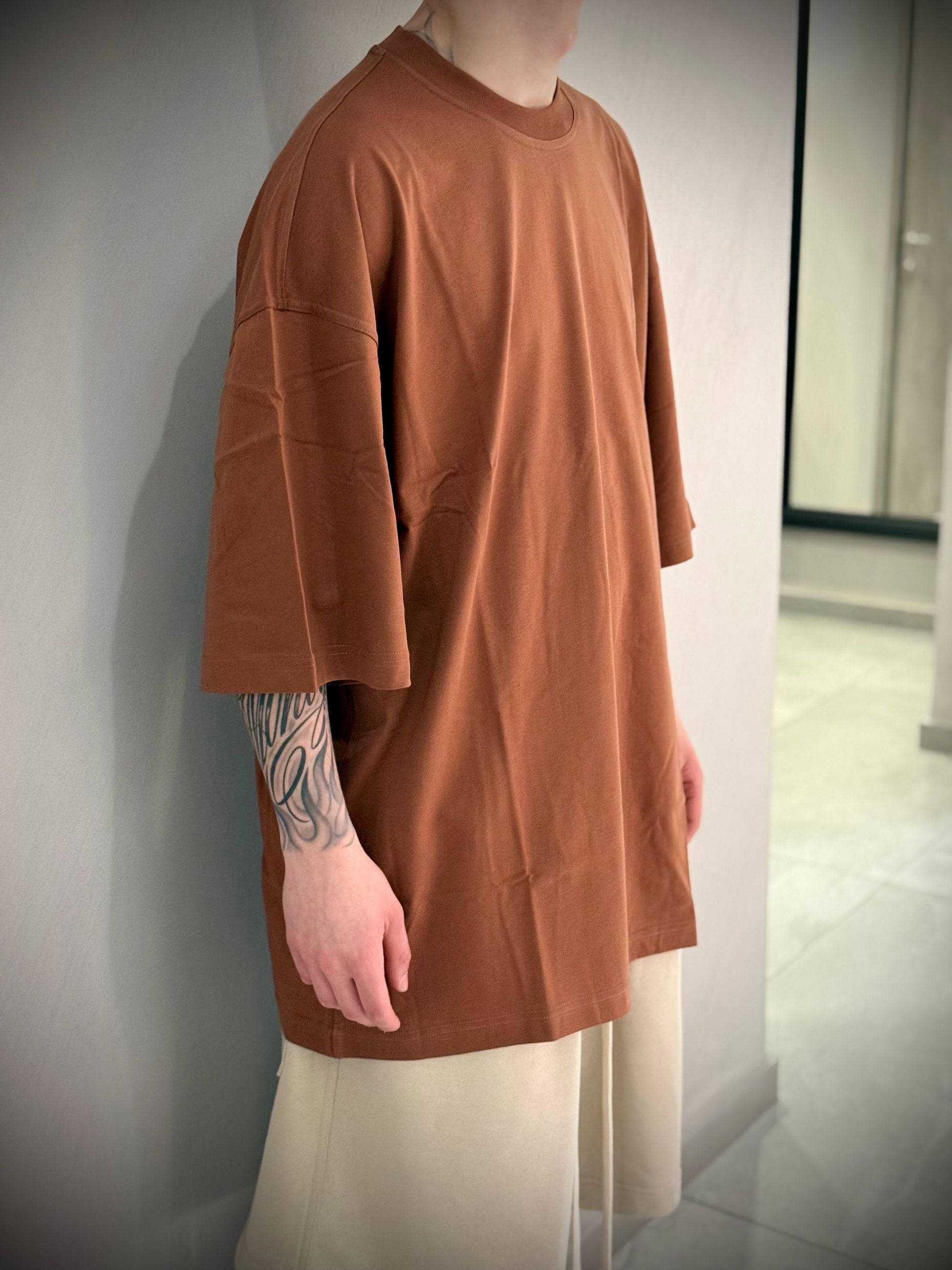 TEE -  -
