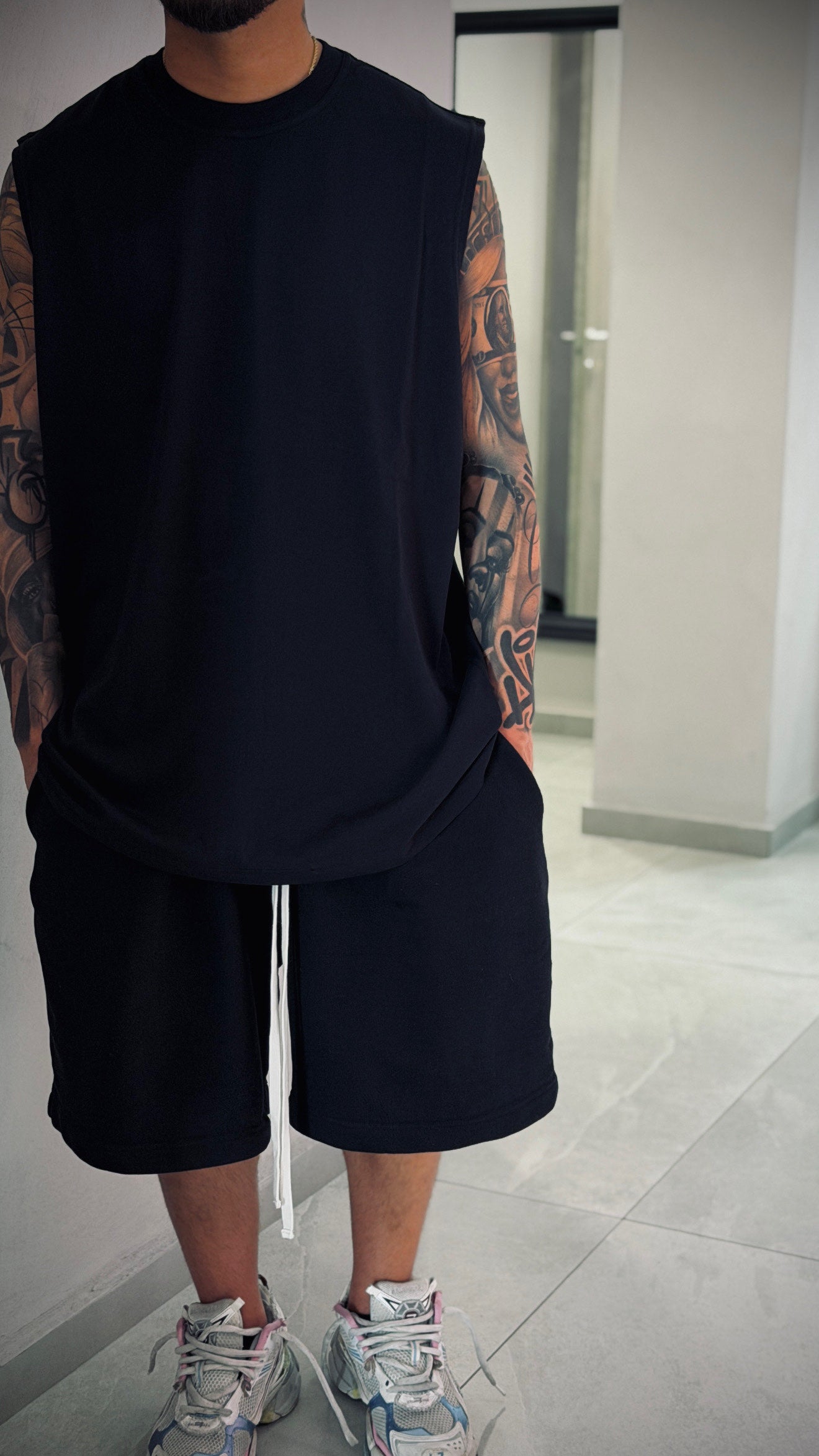 TEE SMANICATA -  -