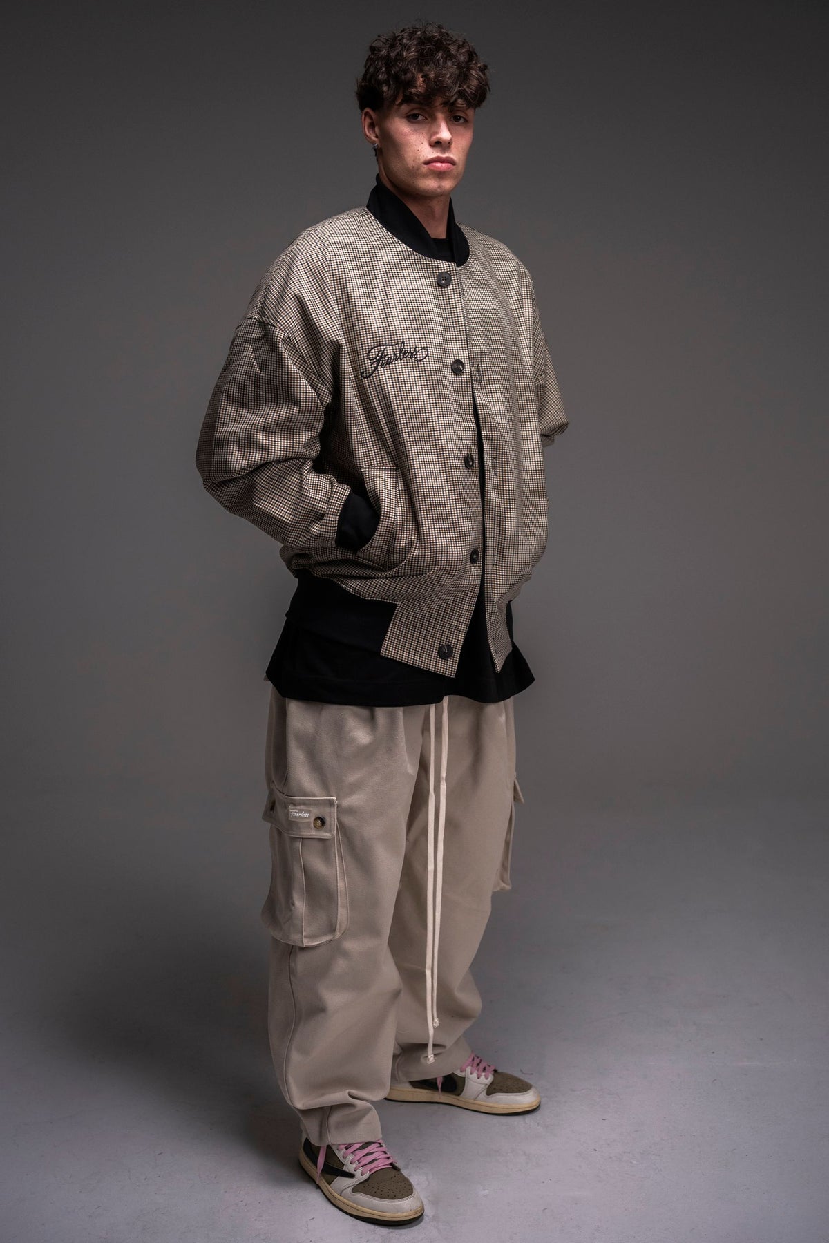 CARGO CANVAS -  -