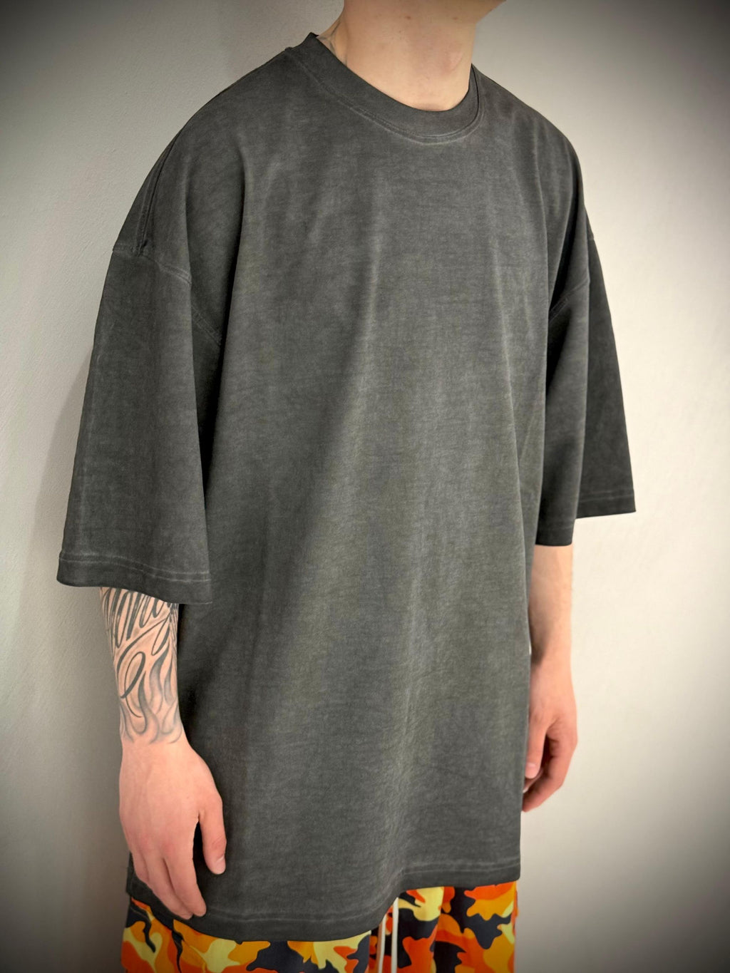 TEE -  -