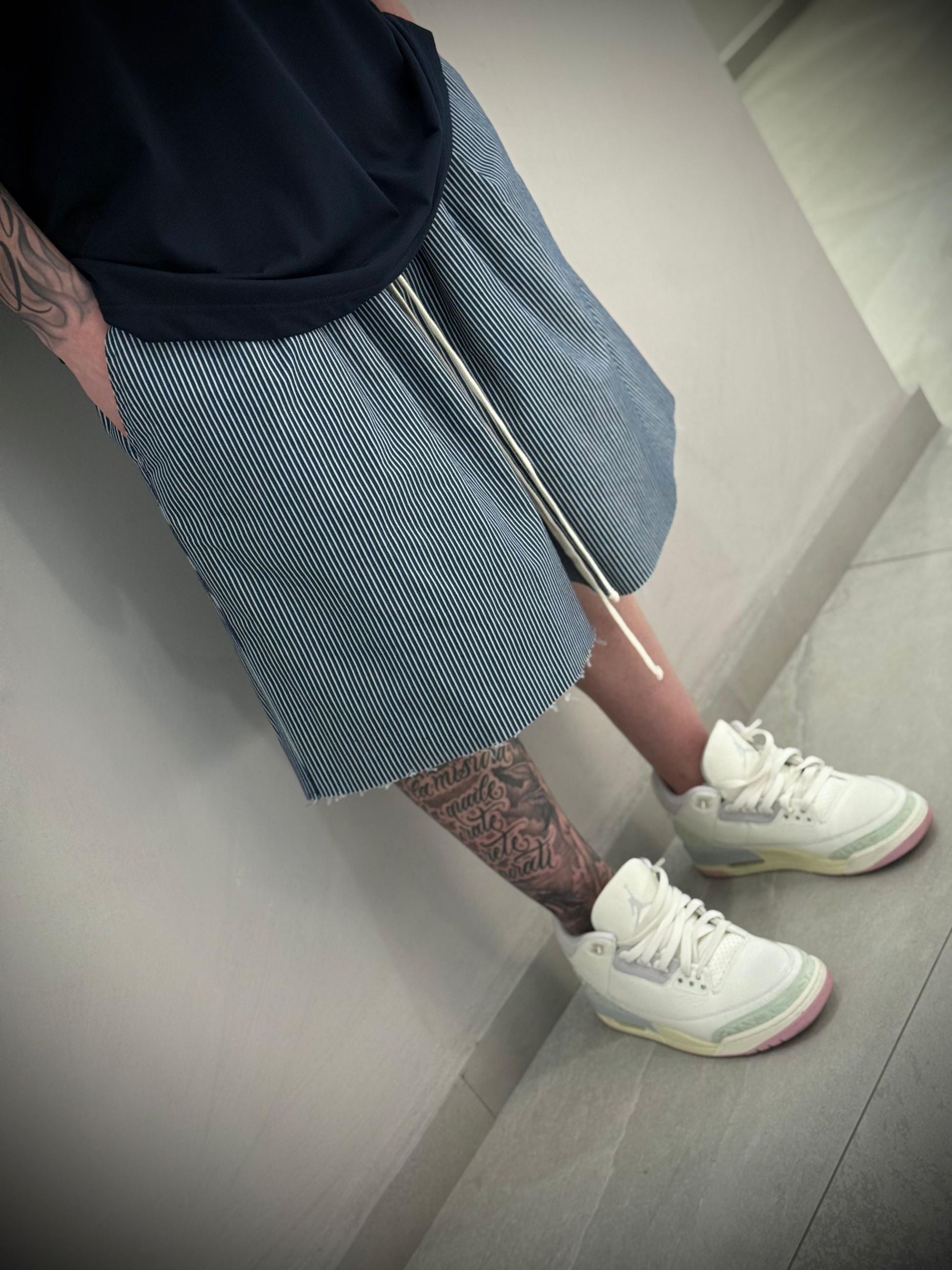 SHORT 2 TAGLIO VIVO -  -