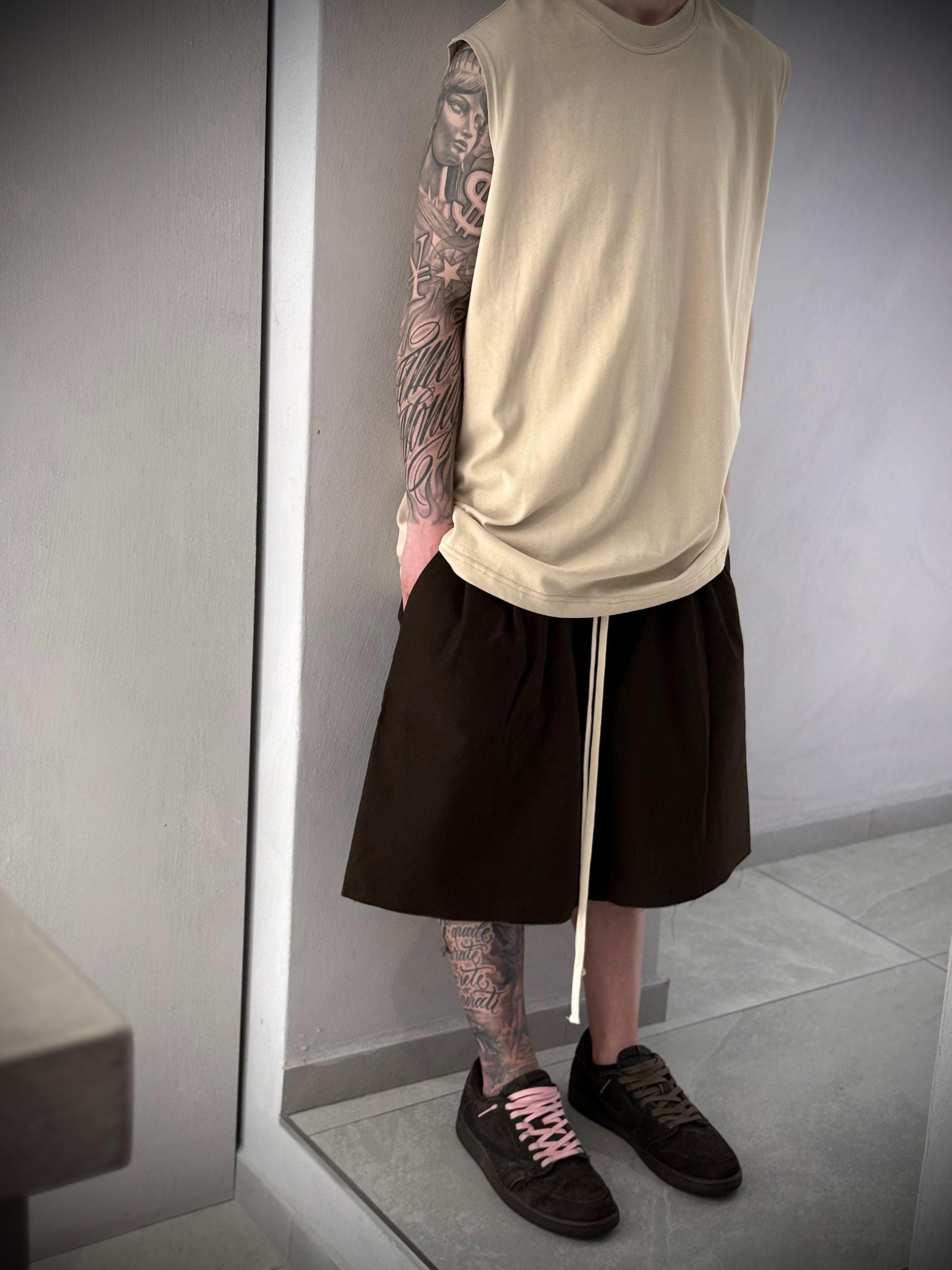 SHORT TAGLIO VIVO -  -